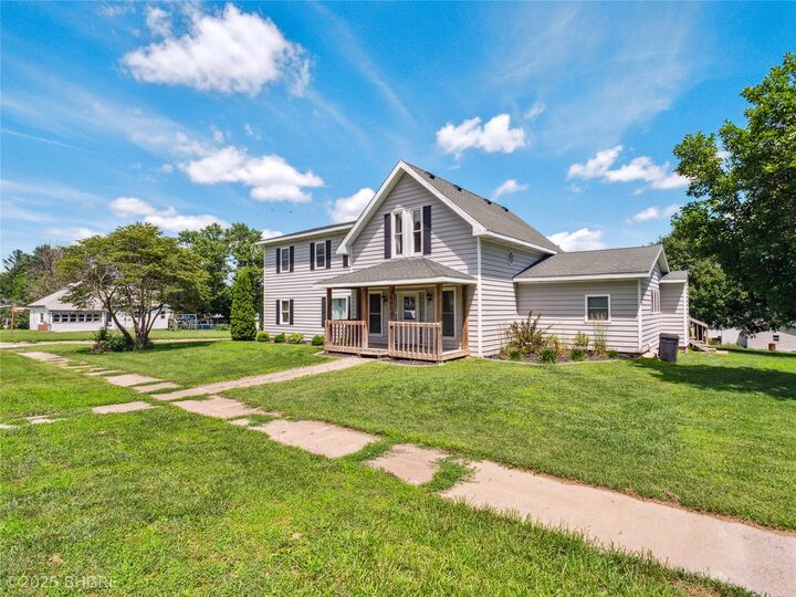 Property Photo: 623 N Main Street IA 50250