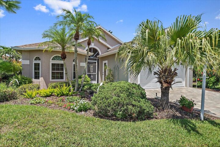 Property Photo: 4330 Beekman Place 103 FL 34235