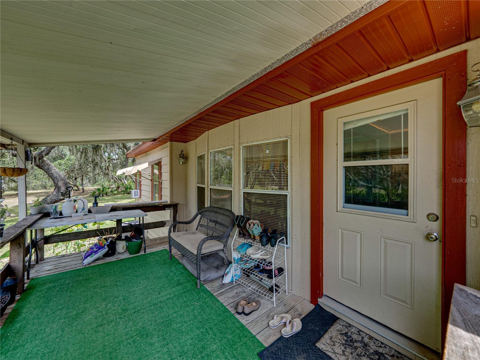 Property Photo: 2015 Tiger Creek Trail FL 33898