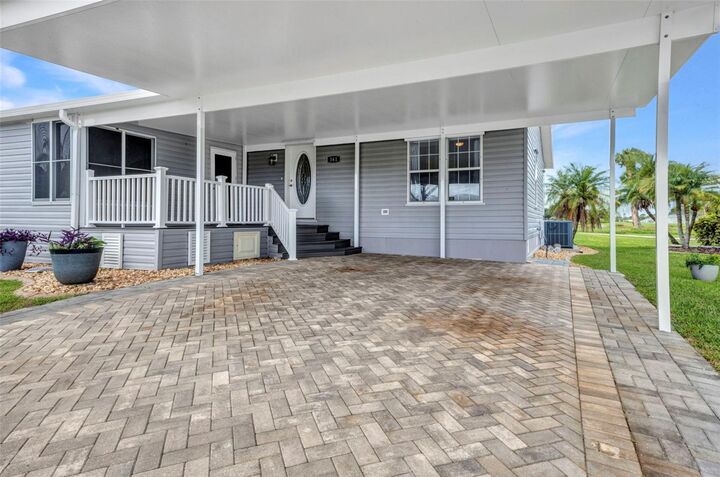 Property Photo:  2100 Kings Highway 361  FL 33980 
