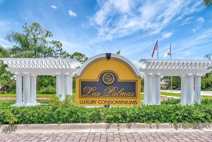 Property Photo: 4751 Travini Circle 4-108 FL 34235