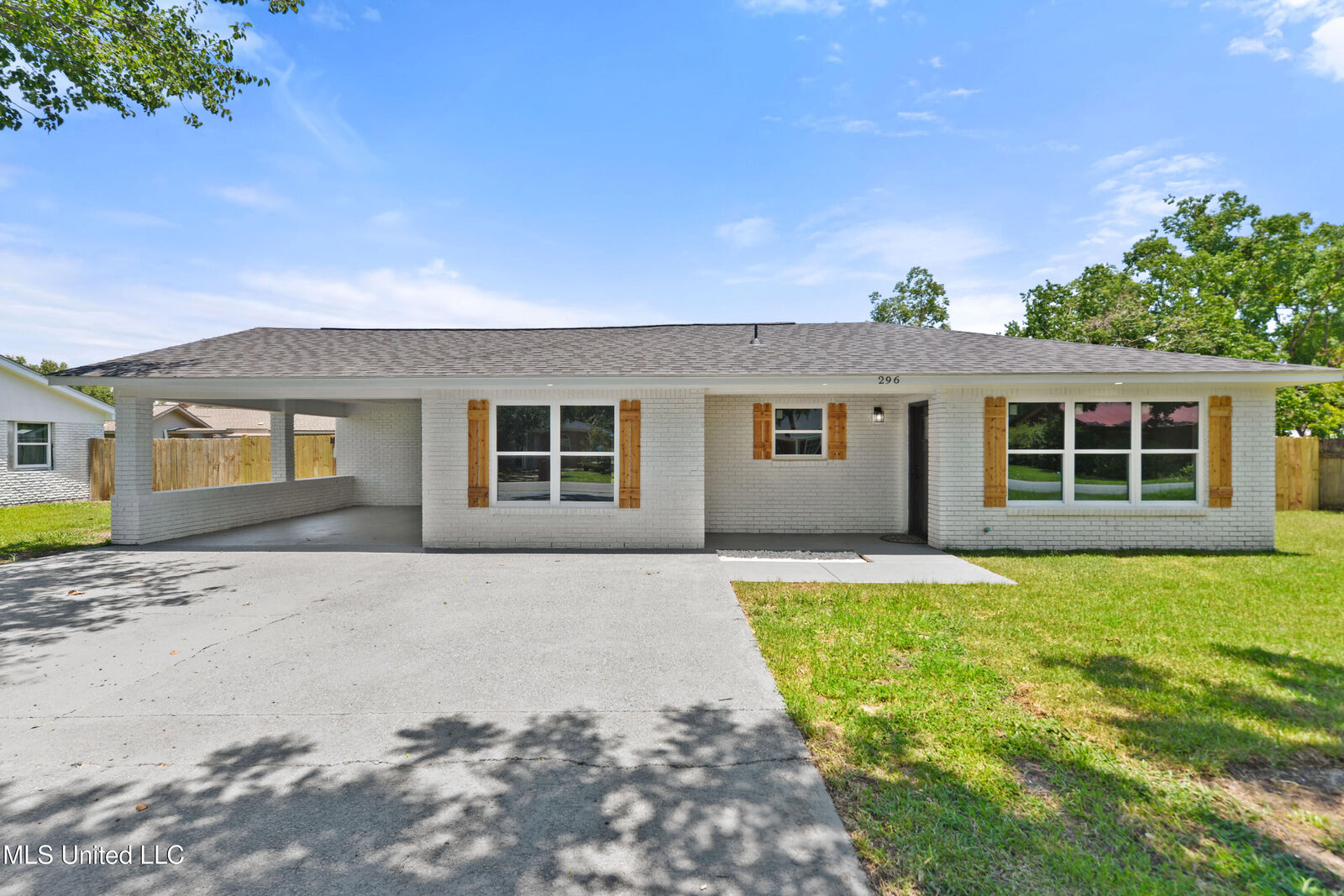 Property Photo:  296 N Burke Avenue  MS 39560 