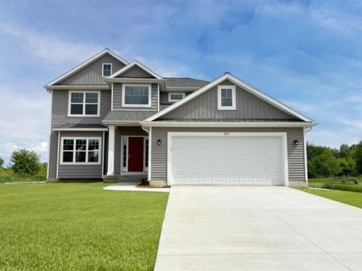 563 W Wildwood Drive  Owosso MI 48867-9119 photo