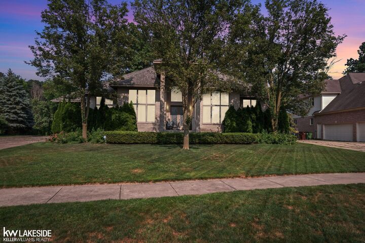 55766 Apple Lane  Shelby Twp MI 48316 photo