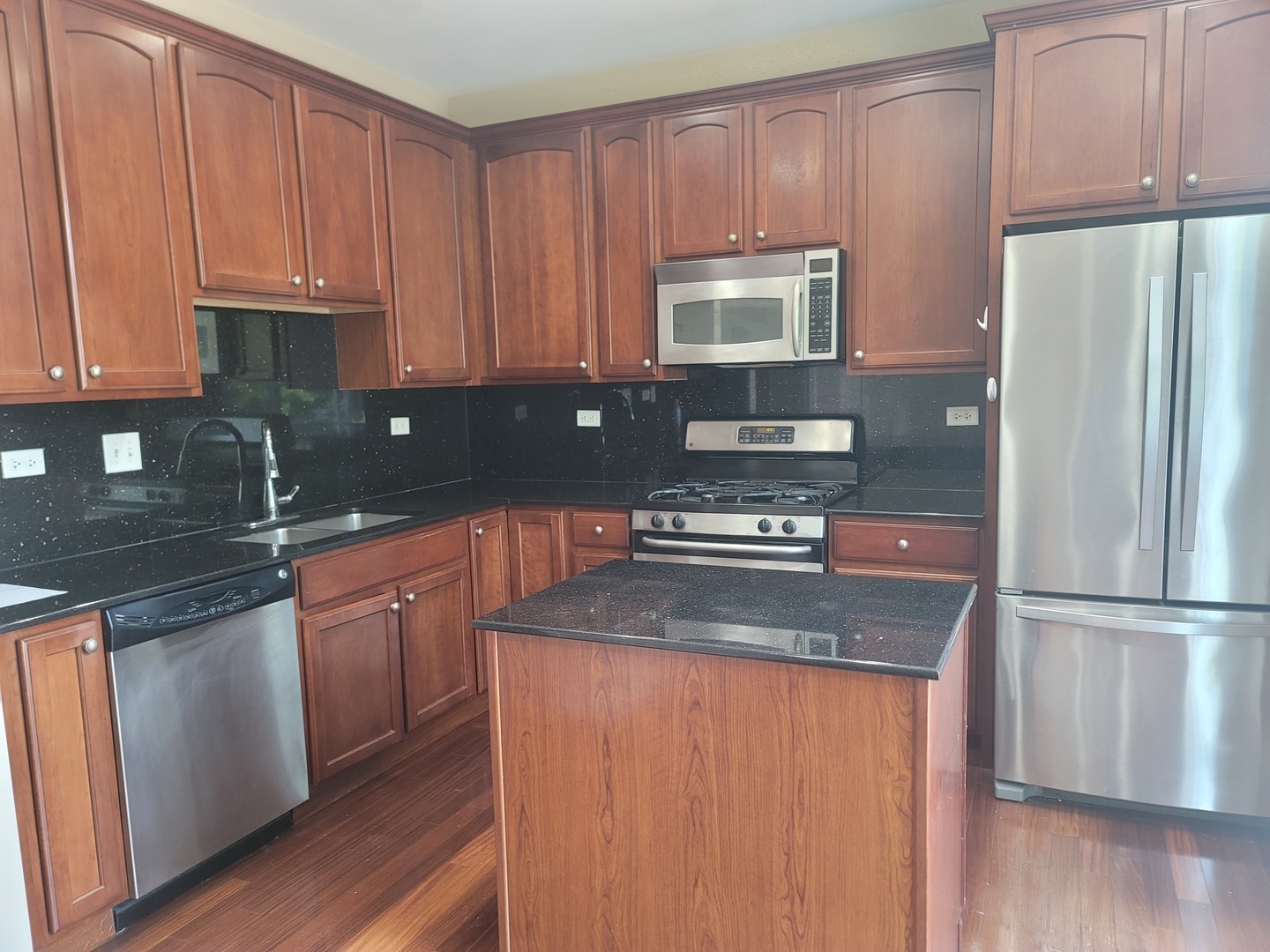 Property Photo:  3144 Taunton Street 3144  IL 60124 