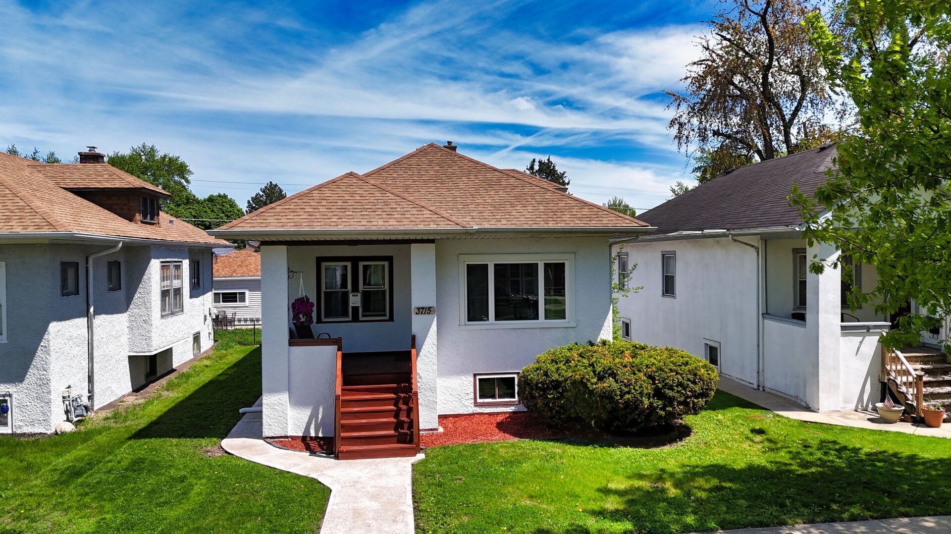 Property Photo:  3715 Clinton Avenue  IL 60402 