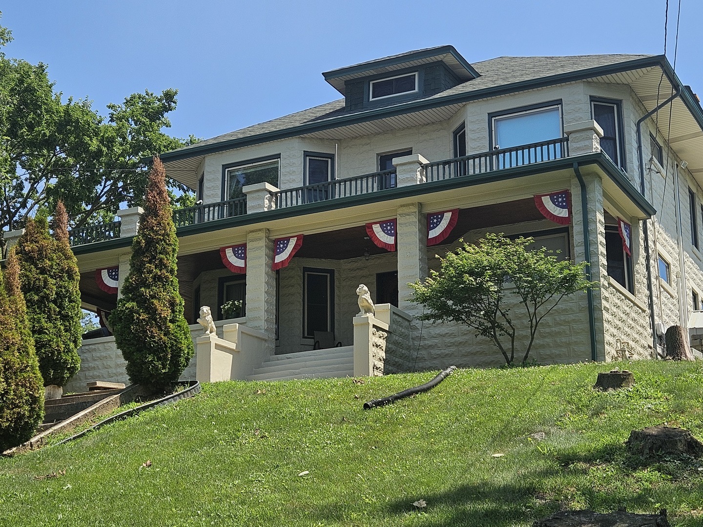 Property Photo: 8611 Archer Avenue IL 60480