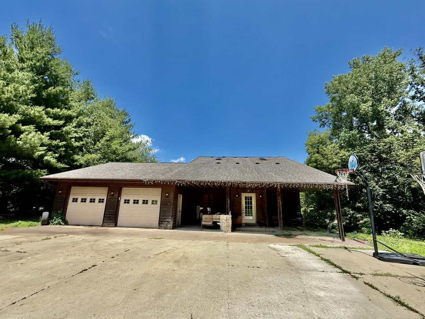 Property Photo: 827 N 2199th Road IL 61370
