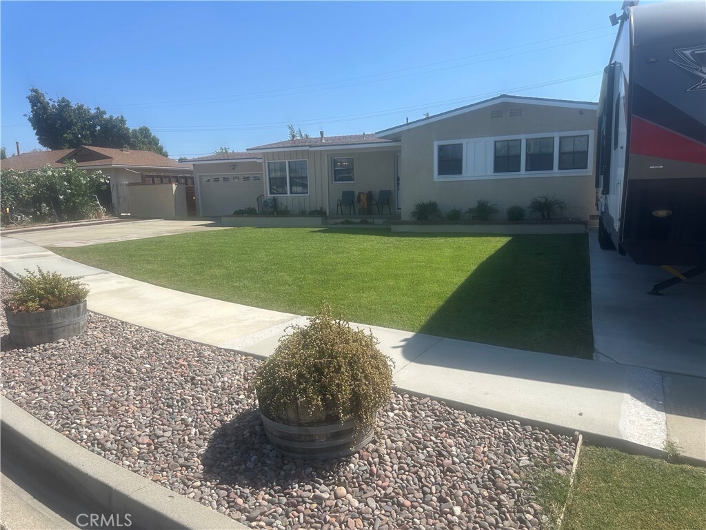 Property Photo:  1024 W Pine Street  CA 91790 