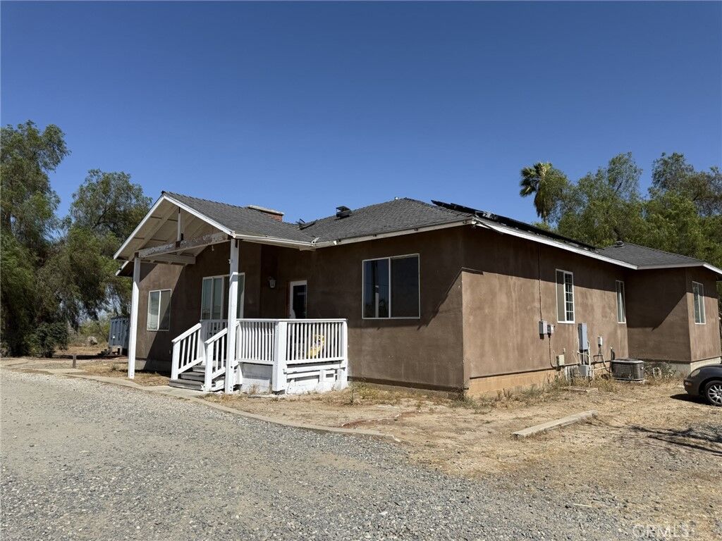 Property Photo:  21981 Palm Lane  CA 92570 