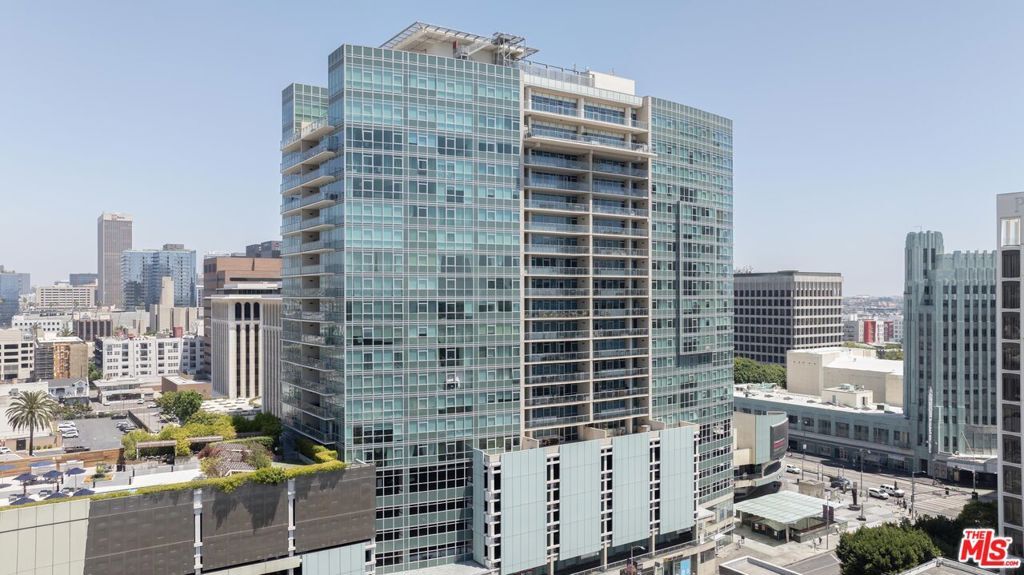 3785 Wilshire Boulevard 803  Los Angeles CA 90010 photo