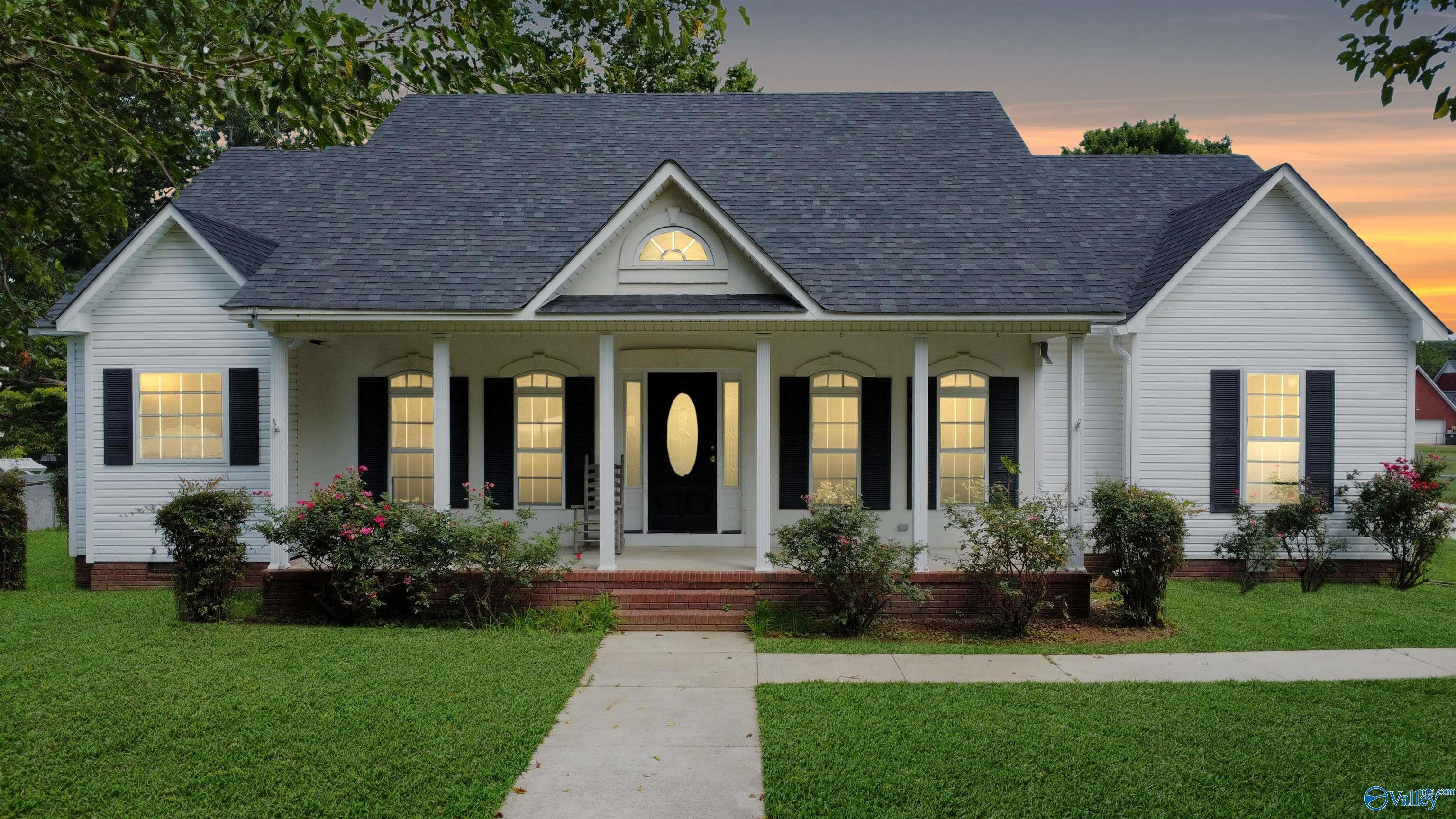 17501 Martin Drive  Athens AL 35611 photo