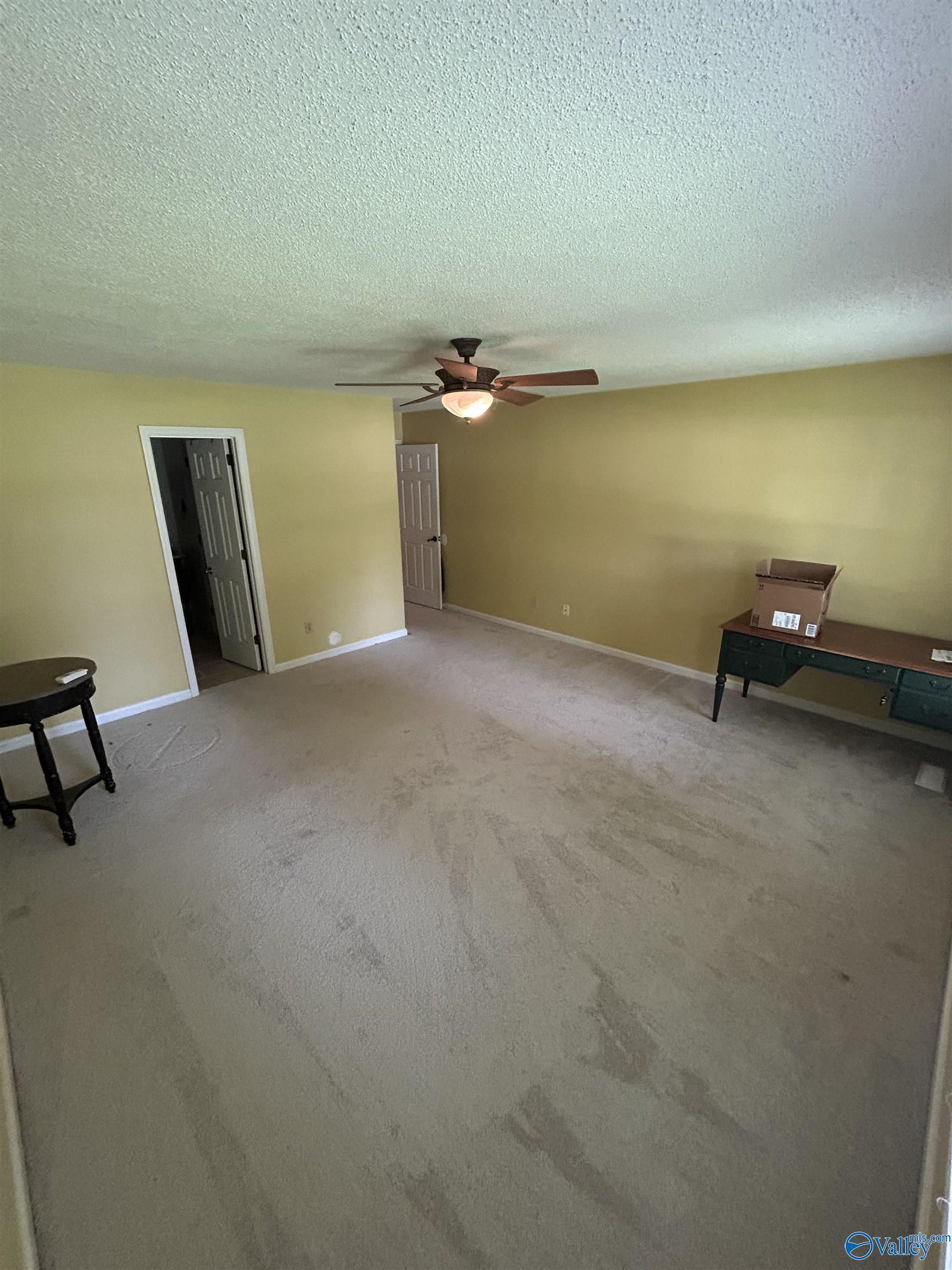 Property Photo:  105 Yorkshire Drive  AL 35758 