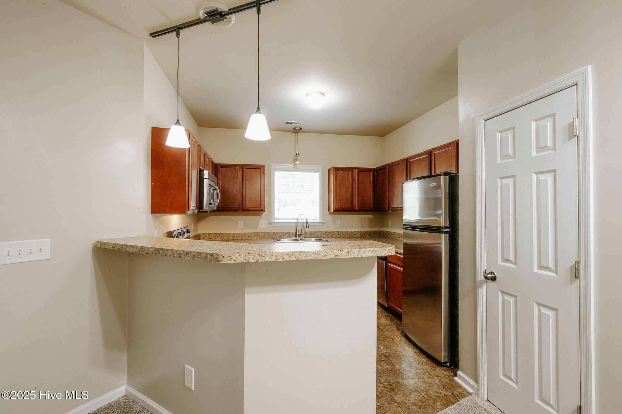Property Photo: 306 Glenhaven Lane 306 NC 28546