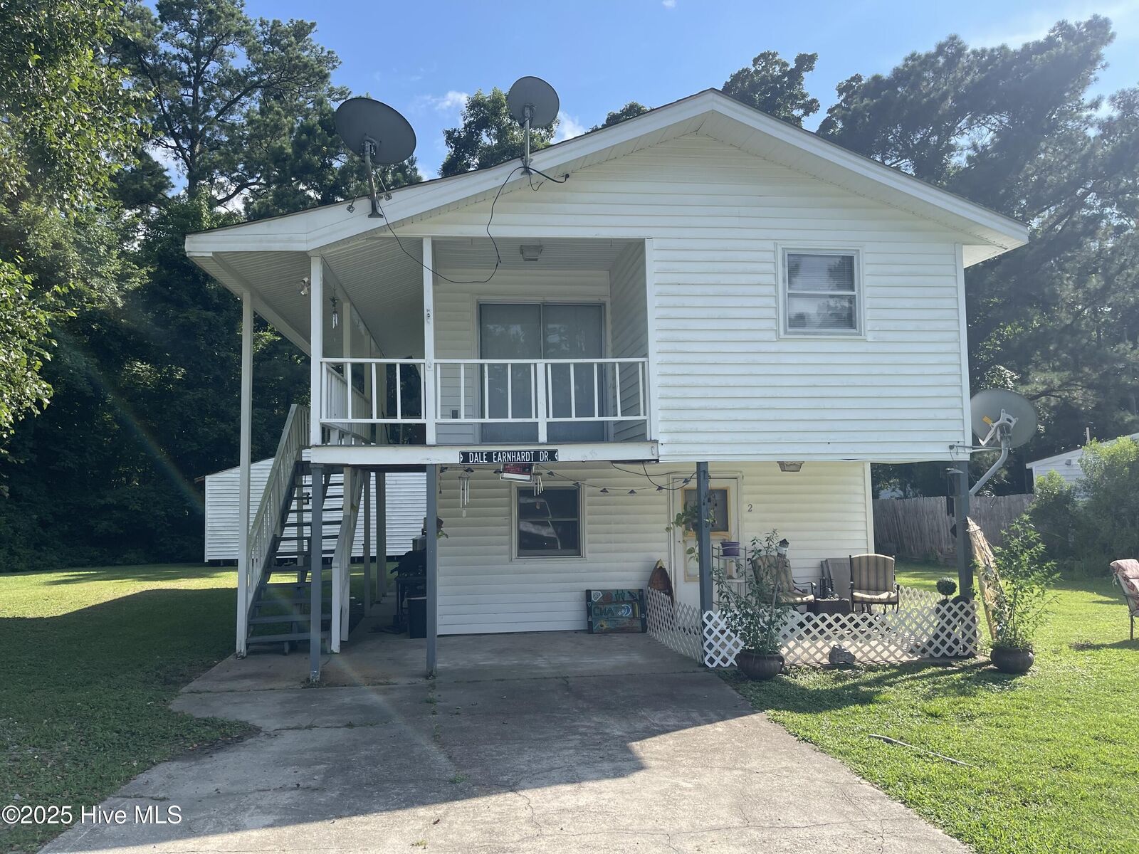 Property Photo:  1048 Snug Harbor Road  NC 27944