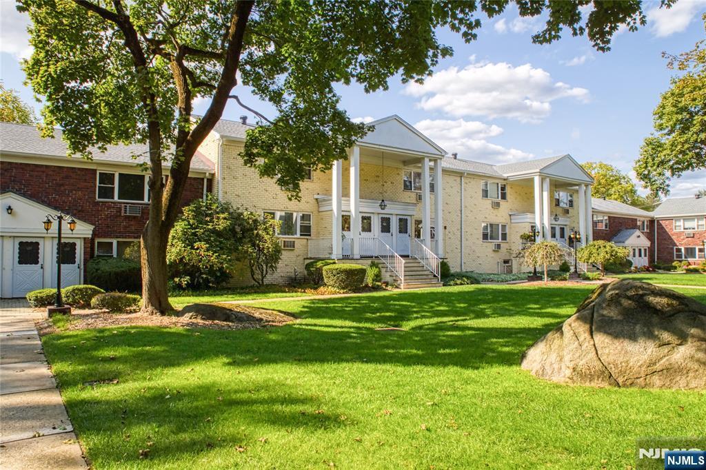 132 Regency Park  Ramsey NJ 07446 photo