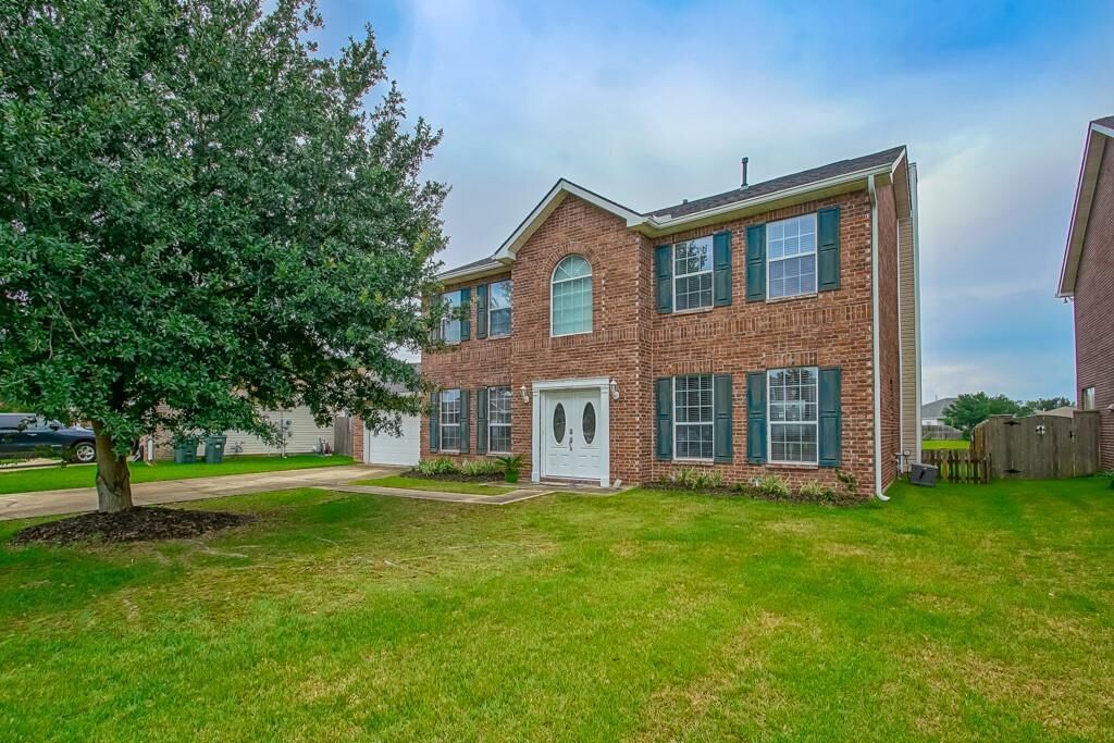 Property Photo: 784 Lakeview Lane LA 70435