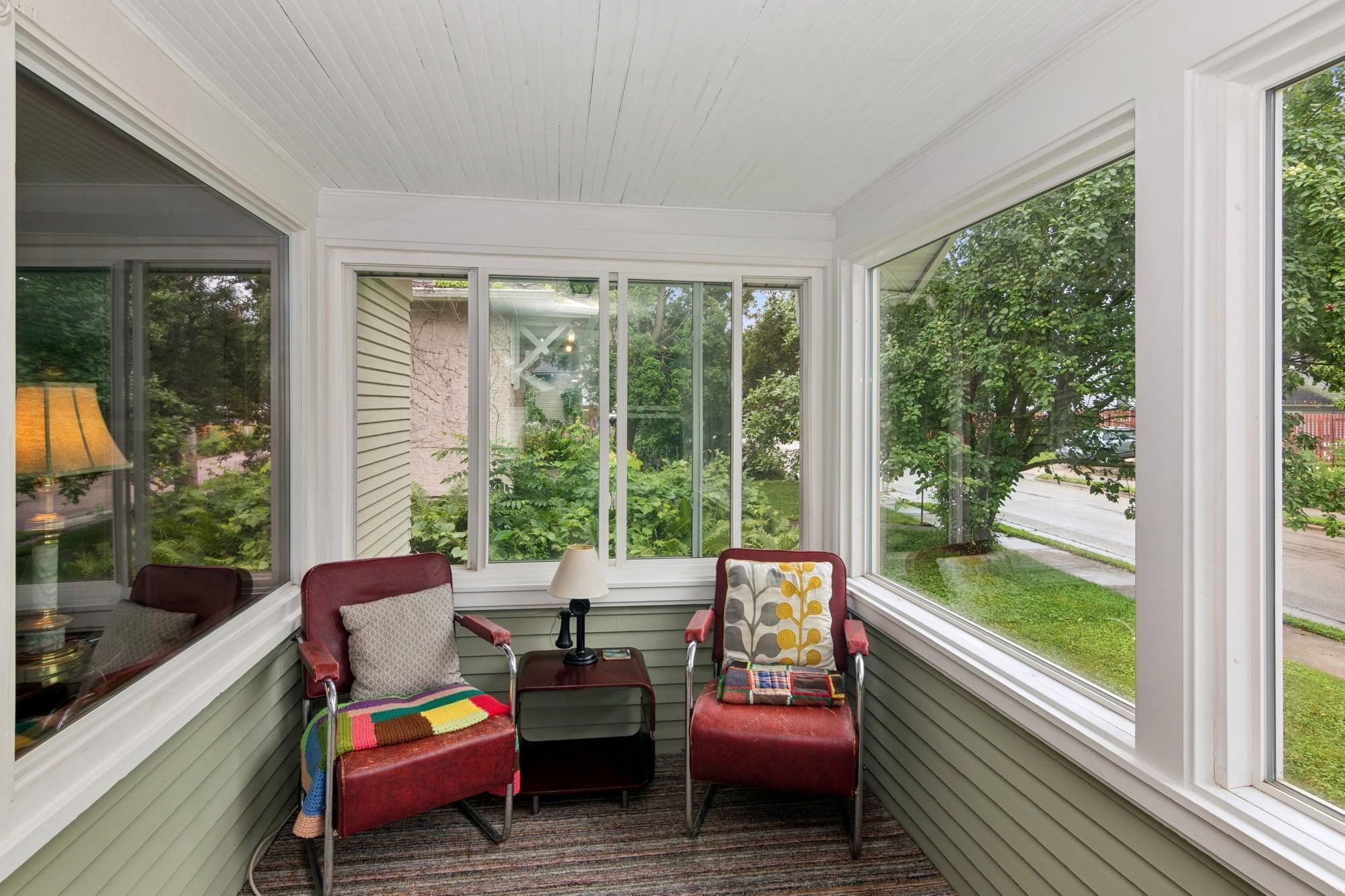 Property Photo: 116 9th Avenue NW MN 55901