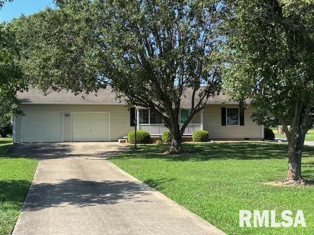 Property Photo: 15944 Moellers Road IL 62959