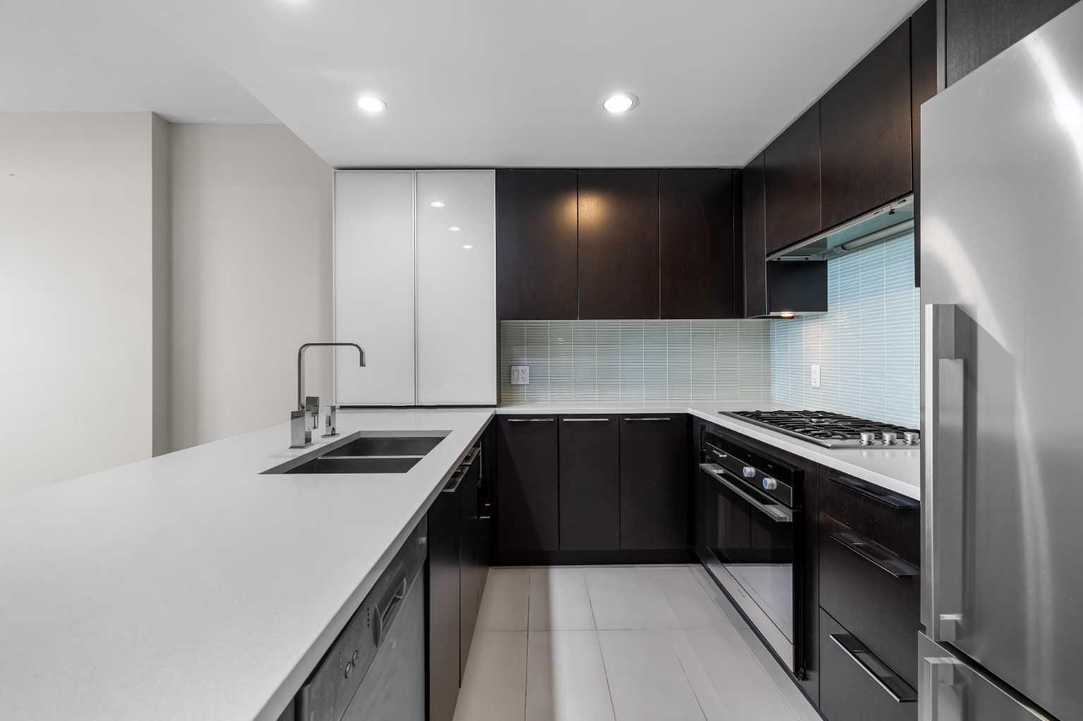Photo de la propriété:  1111 10 Street SW 2003  AB T2R 1E3 