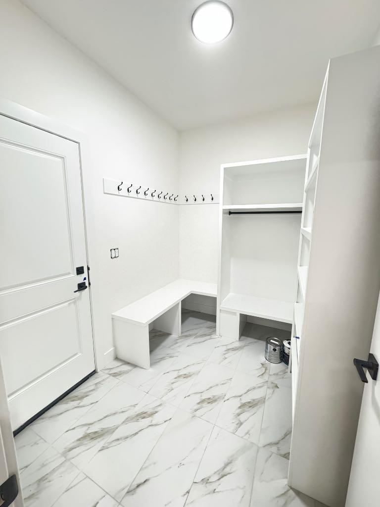 Property Photo: 709 Mandalay Avenue AB T0M 0N0
