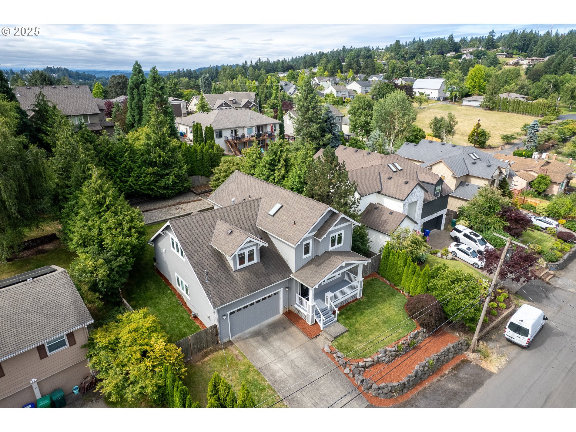 Property Photo: 13316 SE Lucille St OR 97086