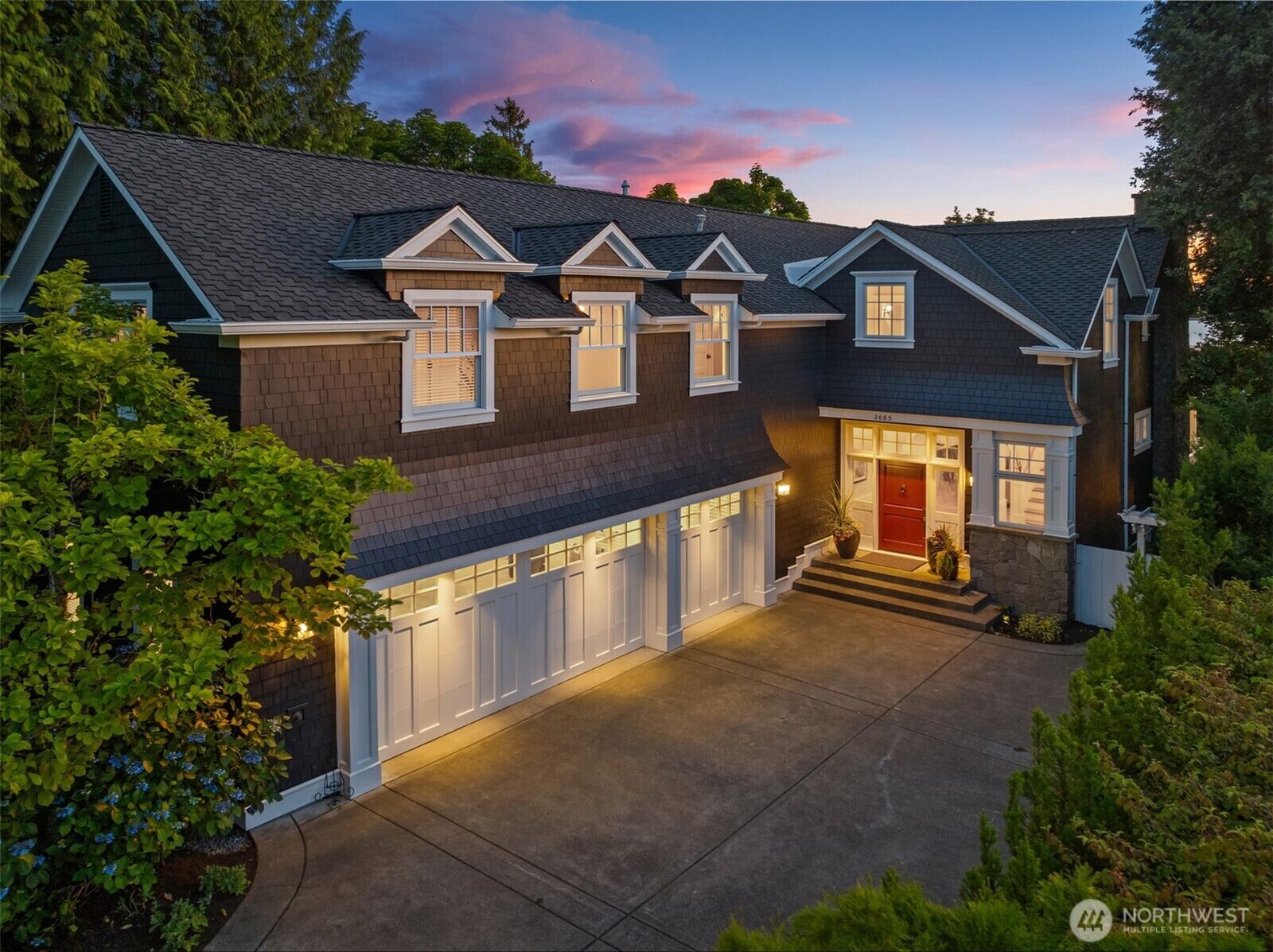 Property Photo: 2665 Evergreen Point Road NE WA 98039