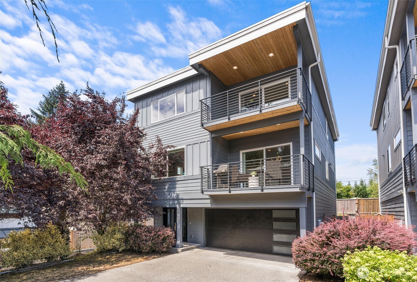 Property Photo: 9909 123rd Lane NE WA 98033