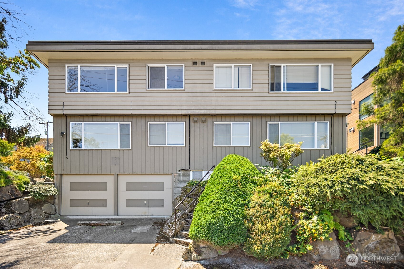 3469  6th Avenue W  Seattle WA 98119 photo