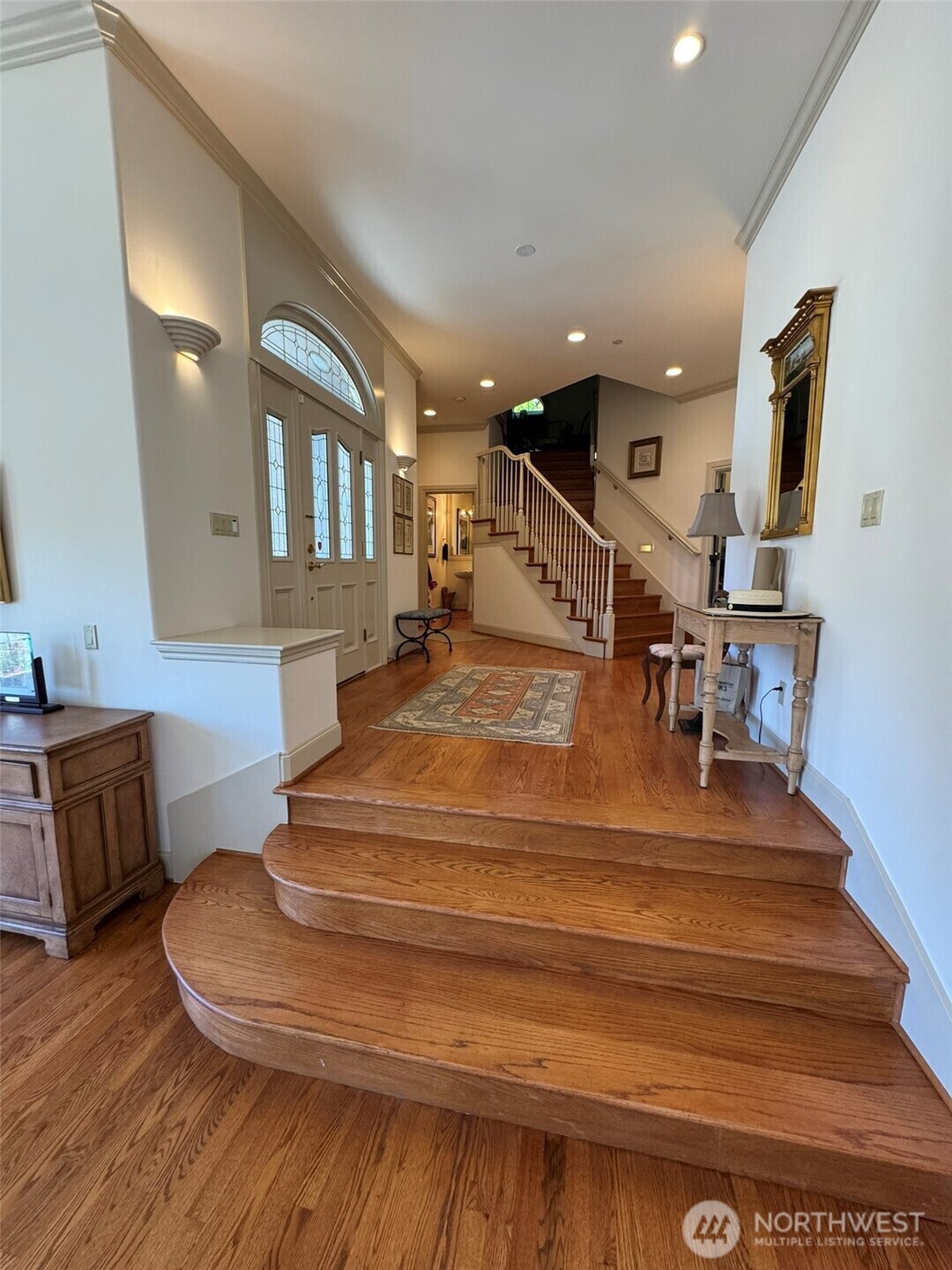 Property Photo: 8479 NE Woodland Cove Drive WA 98034
