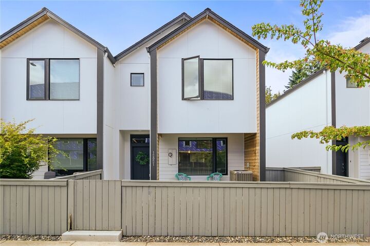 Property Photo:  12021 SE 5th  WA 98683 