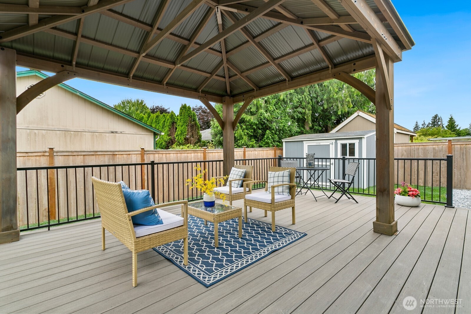 Property Photo: 2016 3rd Court SE WA 98002