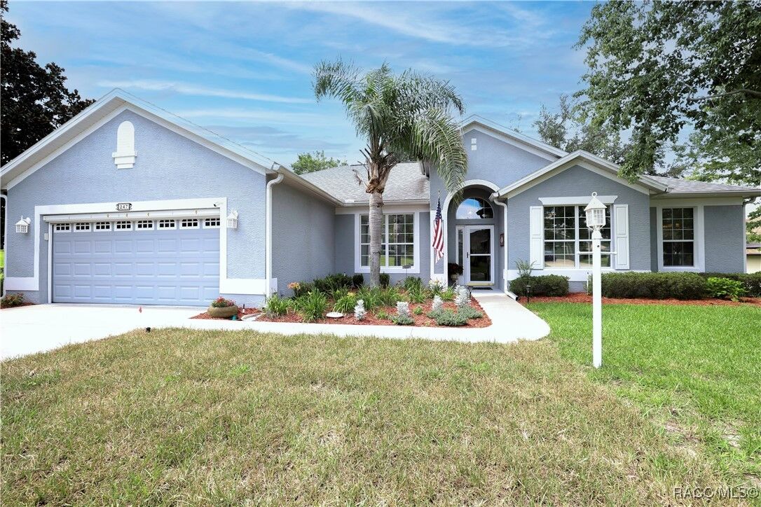Property Photo:  247 W Romany Loop  FL 34465 