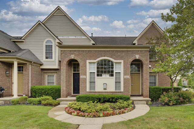 Property Photo: 45668 S Stonewood Road MI 48187
