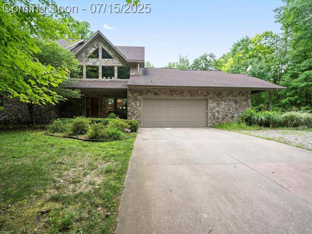2111 Oak Terrace  Groveland Twp MI 48462 photo