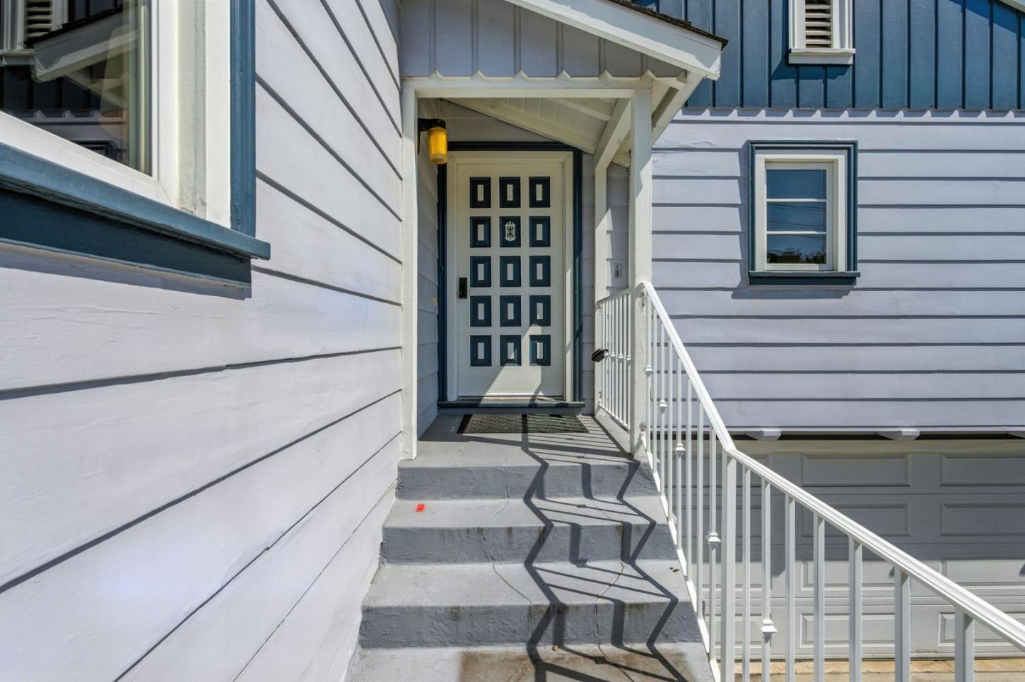 Property Photo:  56 Selkirk Street  CA 94619 