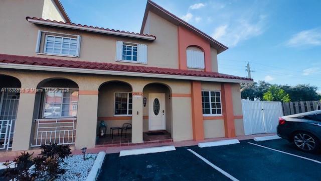 2385 W 69th St 2385-B  Hialeah FL 33016 photo