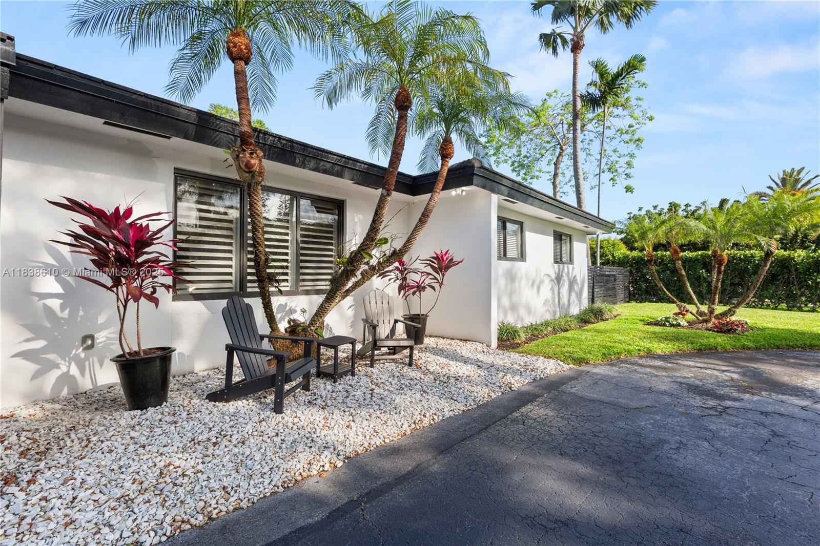 Property Photo: 13505 SW 83rd Ct FL 33156