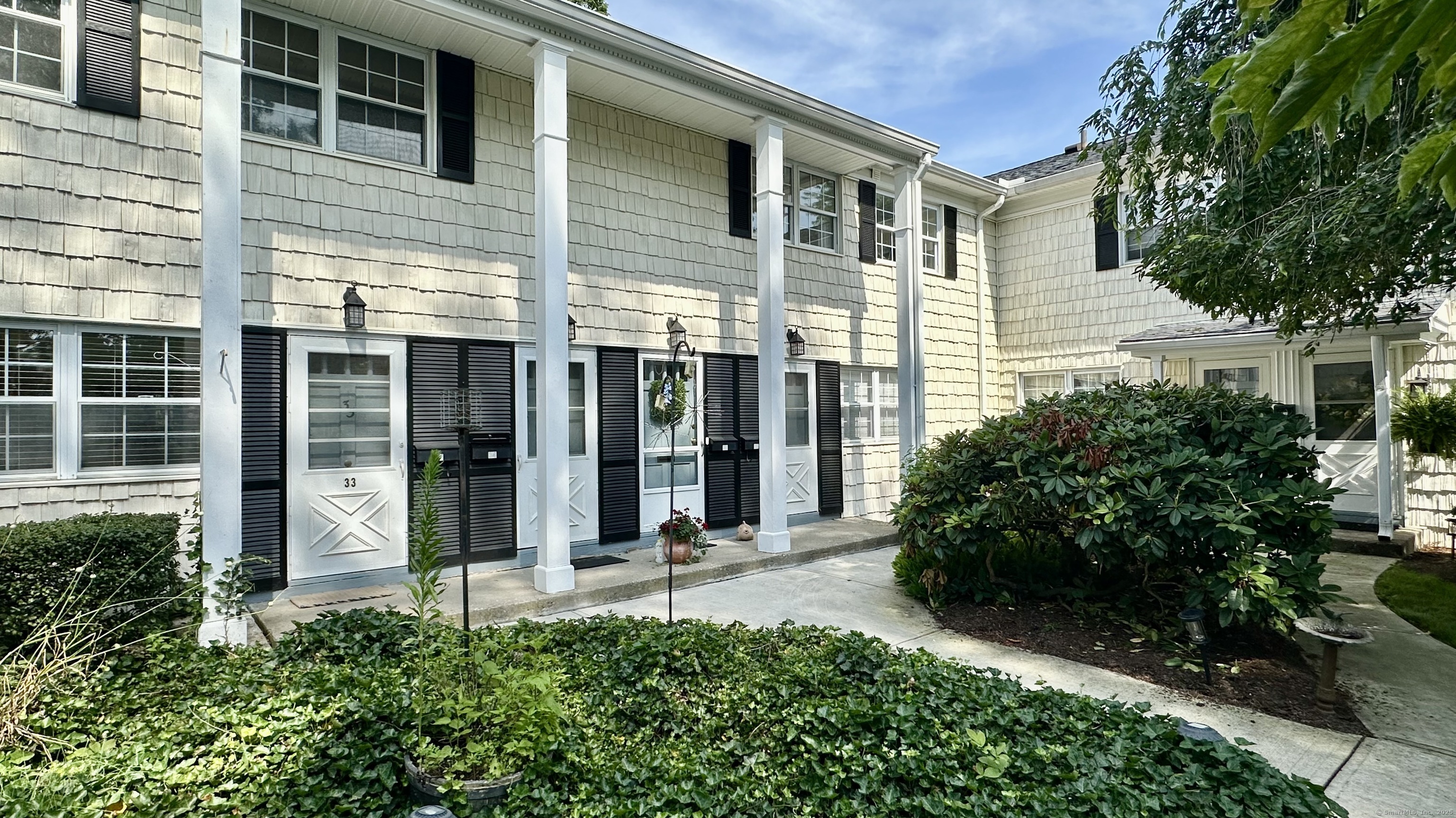 Property Photo: 245 Unquowa Road Apt 35 CT 06824