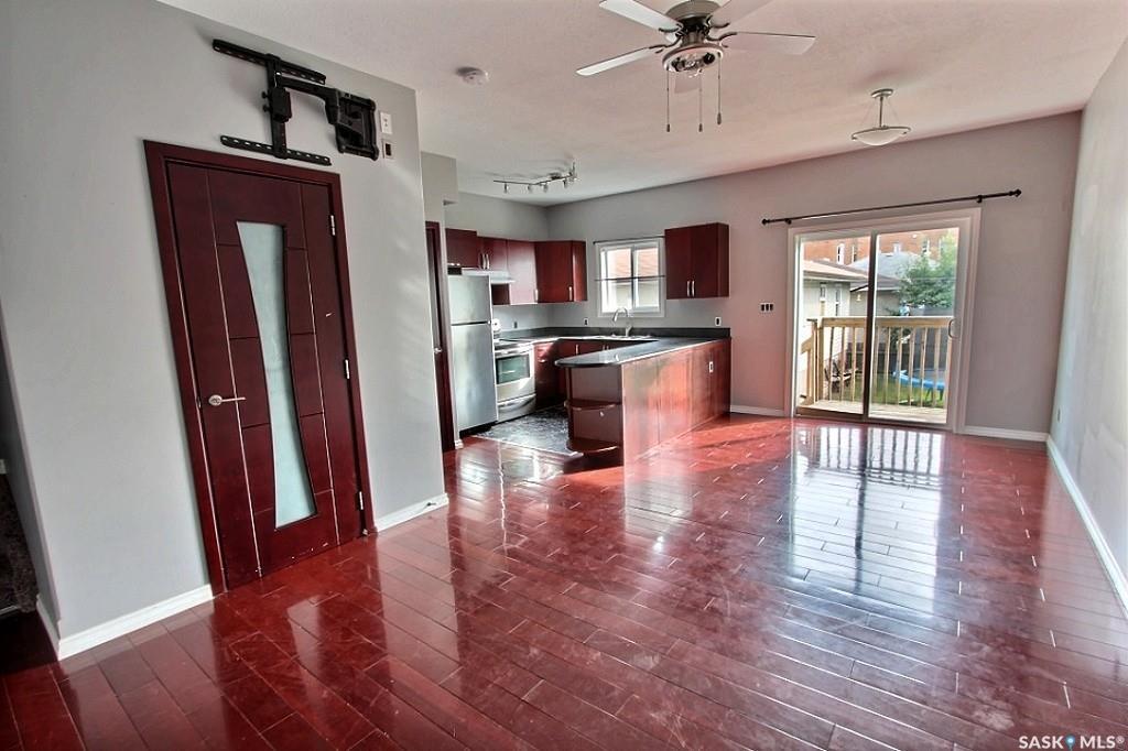 Property Photo: 201 10th Street E SK S6V 0Y8