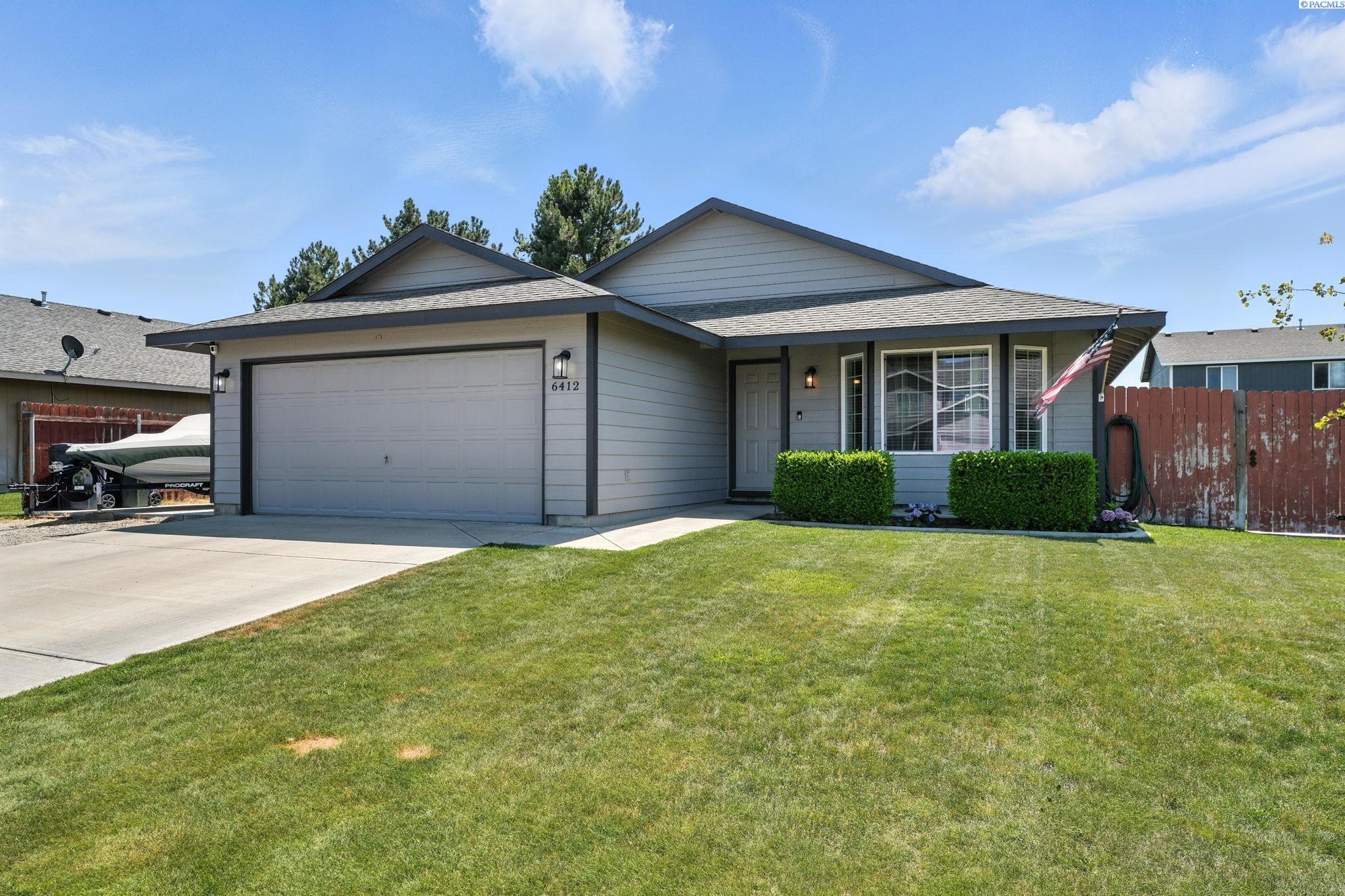 6412 Robinson Dr  Pasco WA 99301 photo