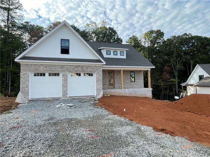 429 Wentworth Drive  Winston-Salem NC 27107 photo