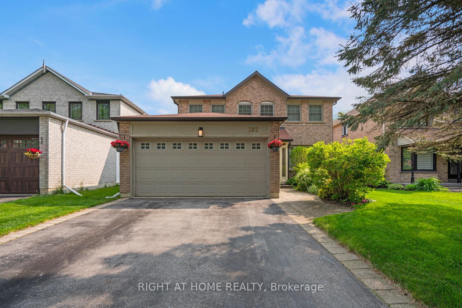102 Greybeaver Trail  Toronto ON M1C 4V3 photo