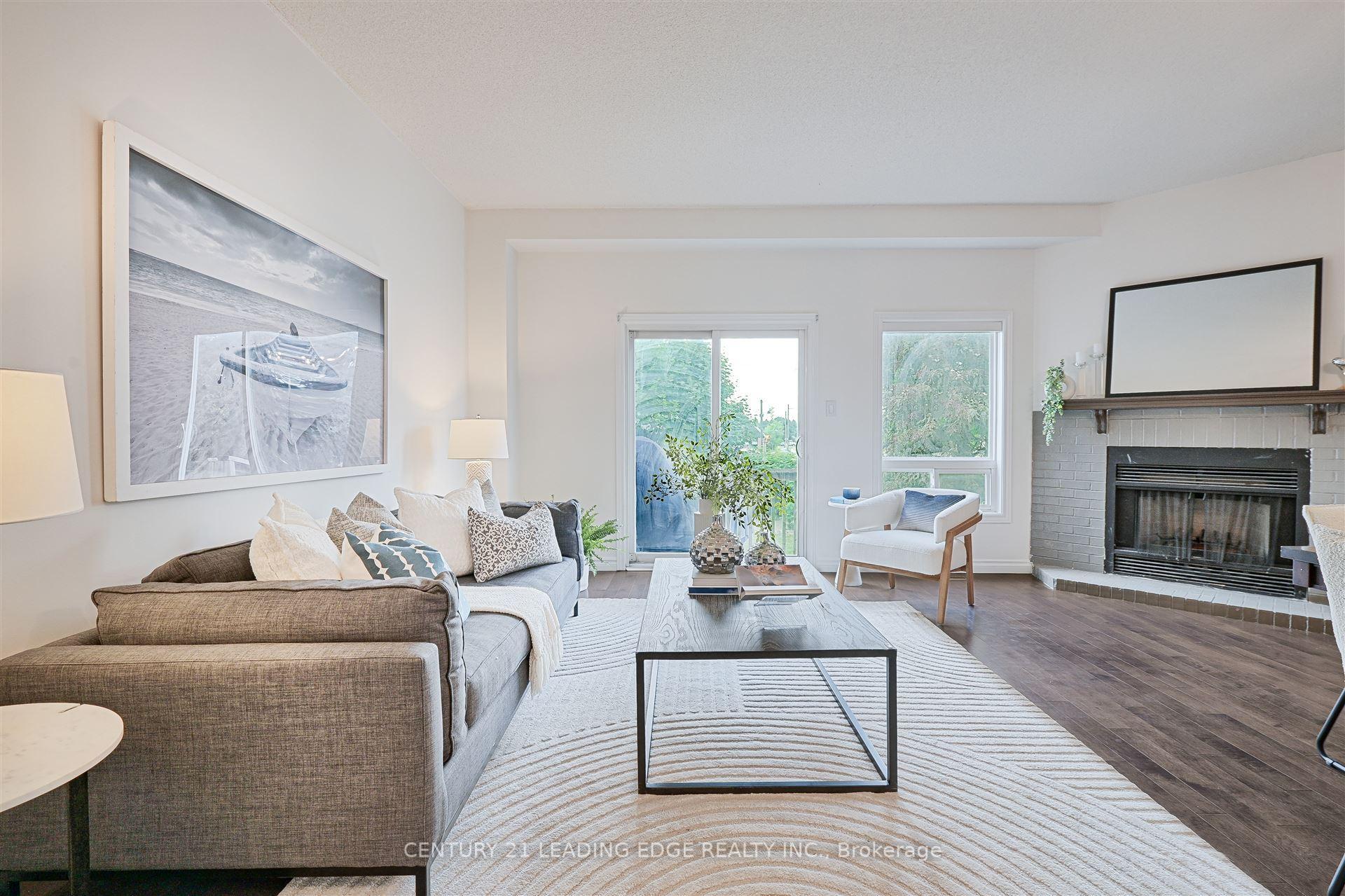Property Photo:  64 Thornway Avenue  ON L4J 7Z5 