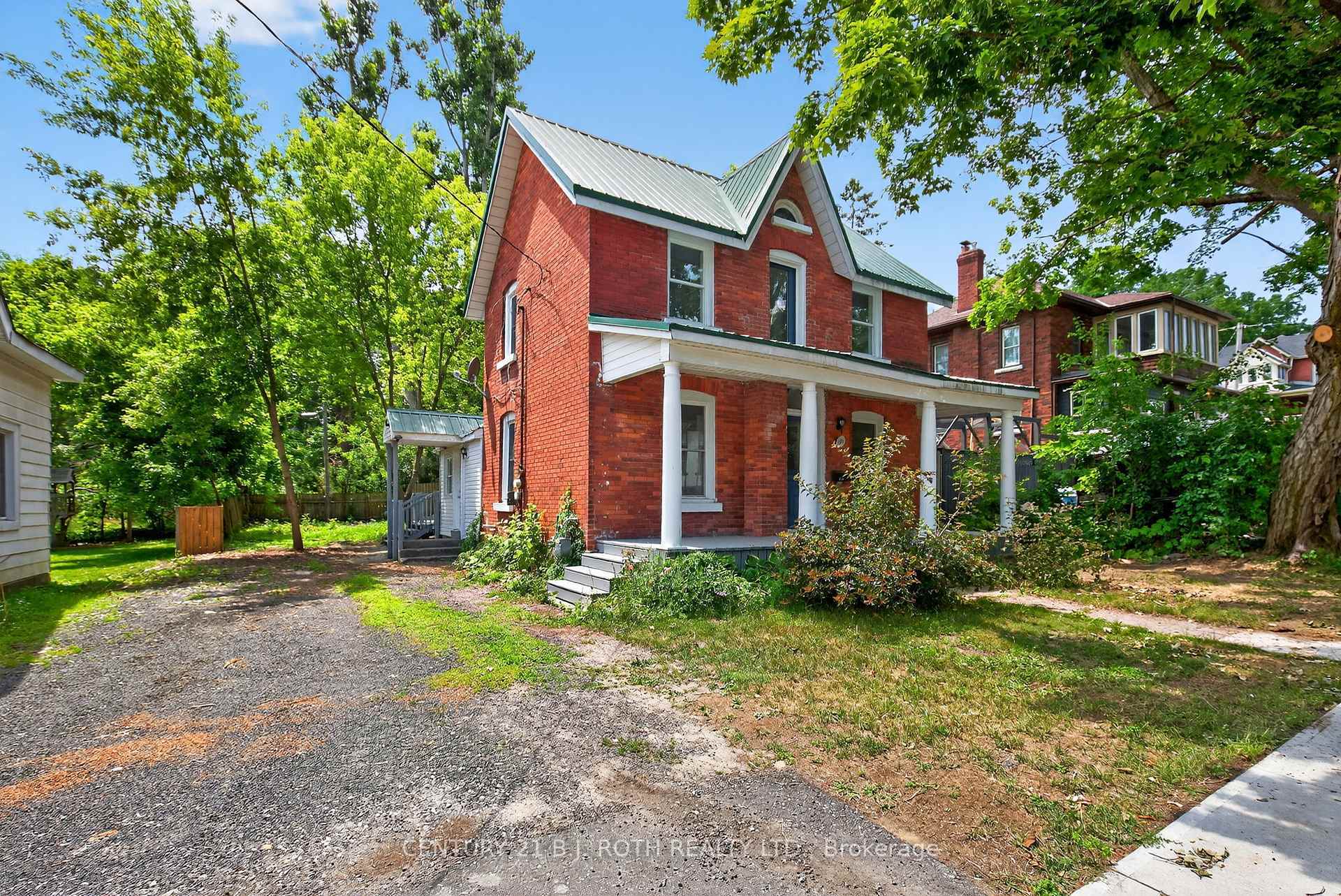 153 Laclie Street  Orillia ON L3V 4N1 photo