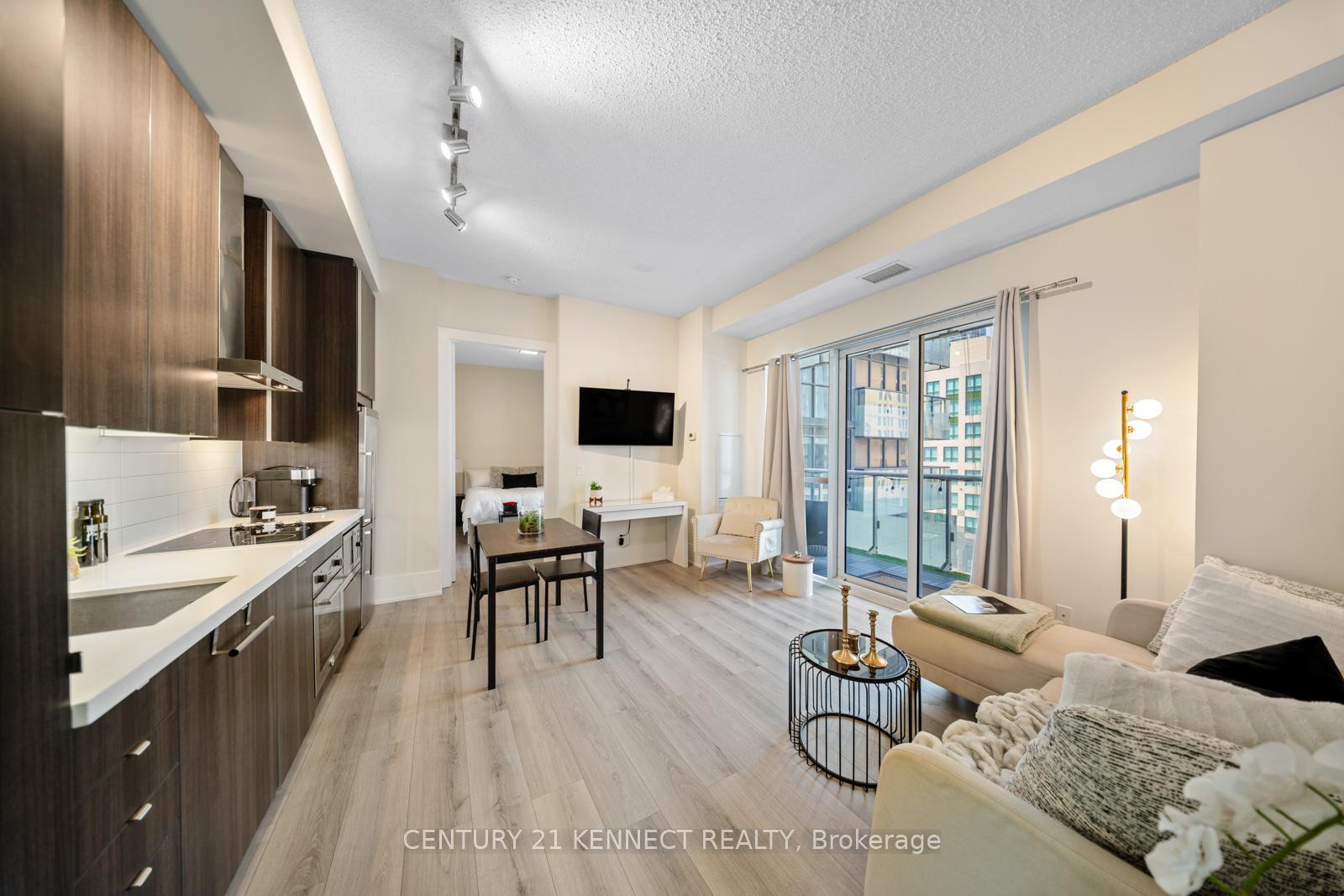 Property Photo: 20 John Street 617 ON M5V 0G5