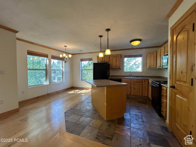 Property Photo: 1729 Fox Bay Dr J201 UT 84032