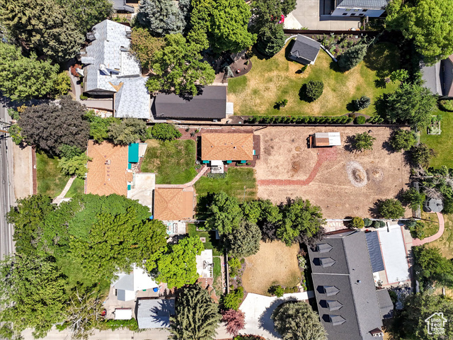 Property Photo: 2520 E Murray Holladay Rd UT 84117