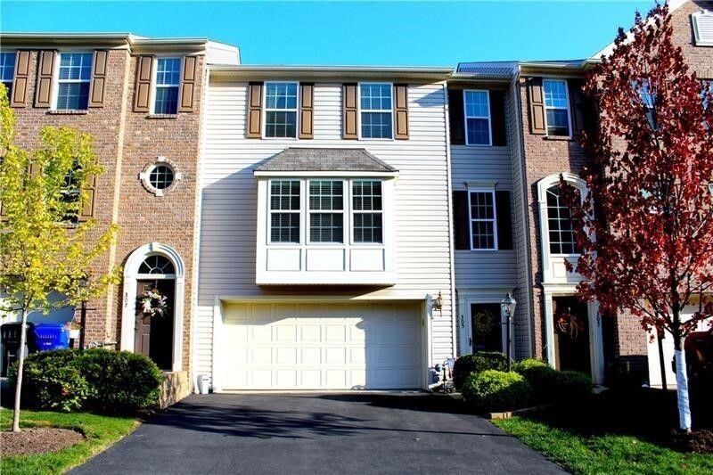 Property Photo: 305 Broadstone Dr PA 16046