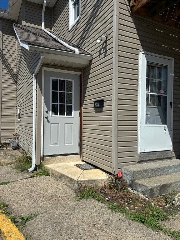 Property Photo: 421 Fair St PA 16201
